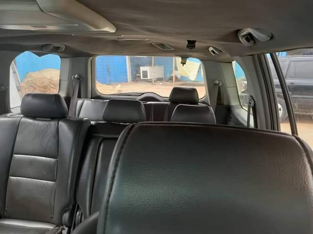A picture of Honda pilot for sell