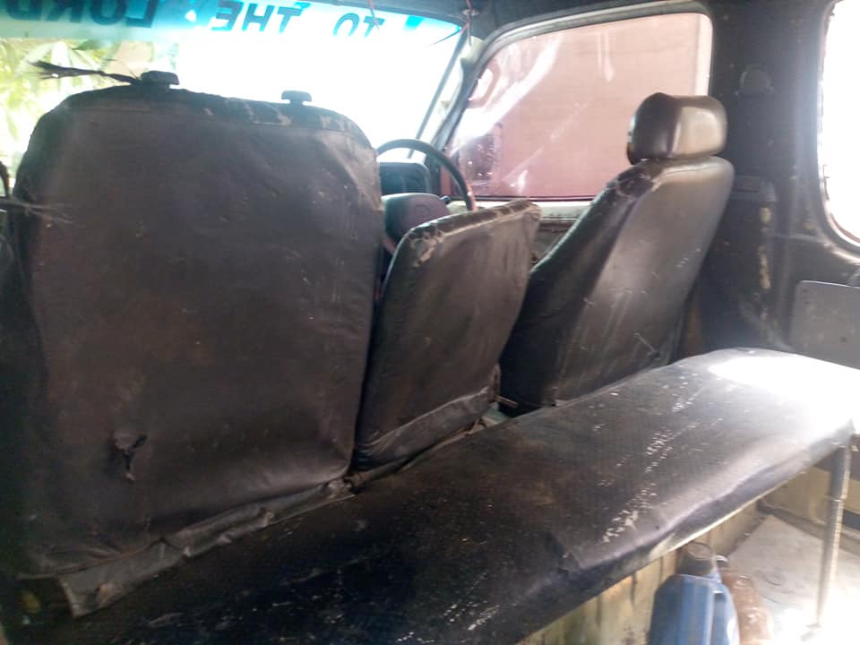 A picture of Toyota Hiace High Roof 