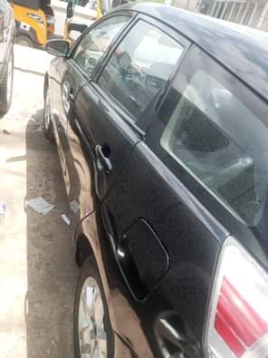 A picture of SHARP TOYOTA MATRIX NOTHING TO WORK BUY AND DRIVE 3