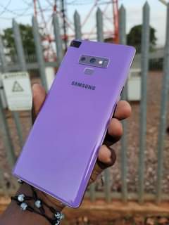A picture of Note 9 Samsung 600 000