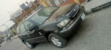 A picture of Correct first body 2002 Lexus Rx300 call 08111055351