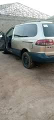 A picture of Toyota sienna 2001