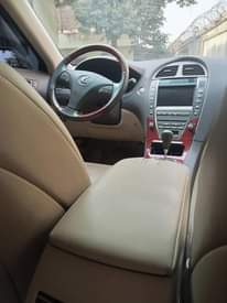 A picture of Newly Arrived Direct Belgium Es350 2008 Model 2348149413440