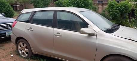 A picture of 2003 Toyota Matrix 2003