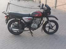 A picture of Boxer cc125 gia tano stata jino moja engine haijaguswa fully