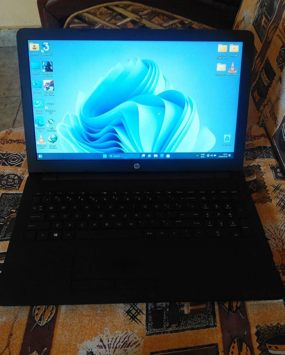 A picture of Pavilion 15 i5