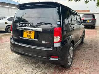 A picture of TOYOTA RUMION