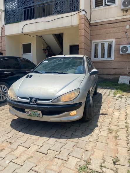 A picture of Too Sweet Peugeot 206 with New 307 Engine