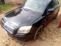 A picture of Toyota Avensis 2004 Automatic
