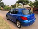 A picture of SUPER CLEAN USED PEUGEOT 307 MANUAL TRANSMISSION NORMAL HAND FIRST