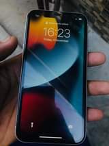A picture of Iphone 11 GB 64 Battery 92 780k Face ID True