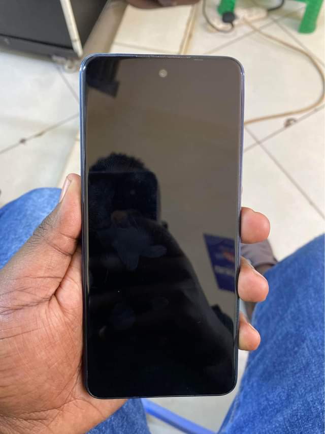 A picture of infnix hot 40 i