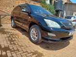 A picture of TOYOTA HARRIER UBG IN EXCELLENT CONDITION PRICE 39 5M OR