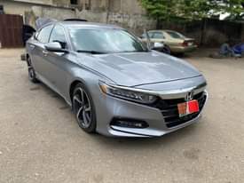 A picture of Honda Accord 2018 for immediate sale