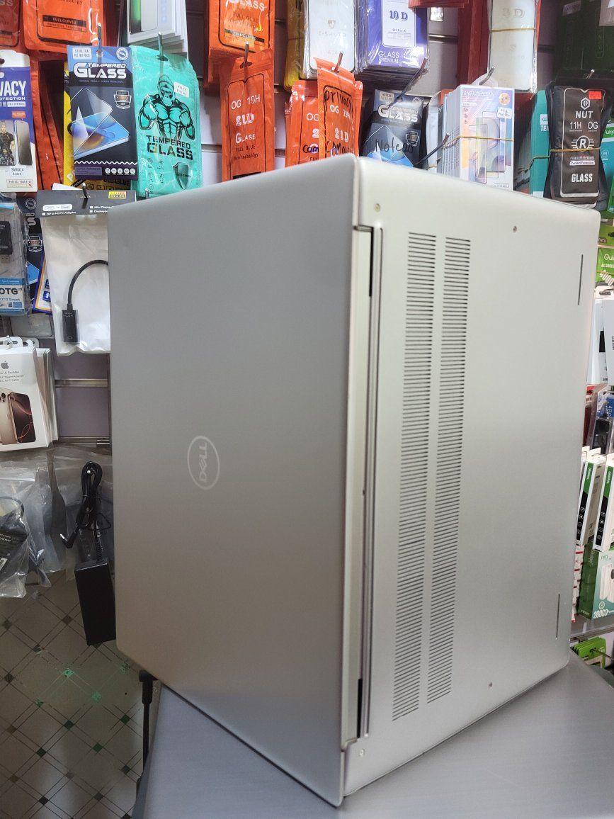 A picture of Dell laptop inspiron 16 5630 laptop