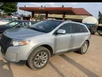 A picture of Ford Edge 2010