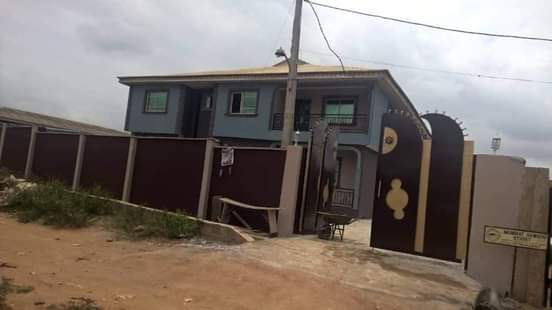 A picture of 4 units of 3 bedroom semidetached building