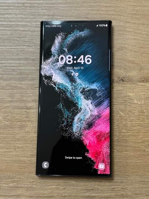 A picture of Galaxy S22 Ultra