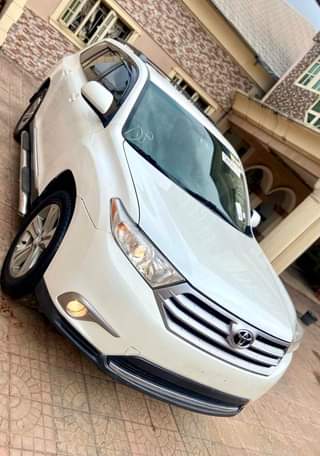 A picture of 2011 Toyota Highlander