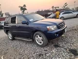 A picture of Toyota Highlander 2007