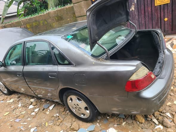 A picture of Car