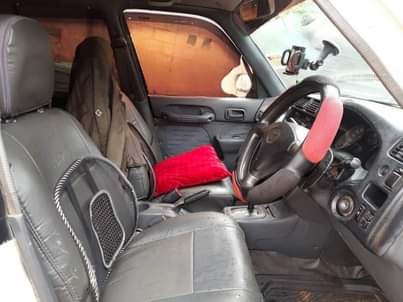 A picture of 1998 Toyota Rav 4