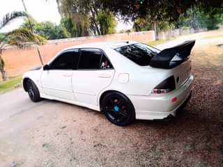 used toyota altezza