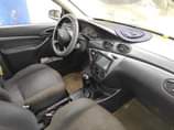 A picture of Ford Focus 2001 2002 First body Reverse camera Top standard