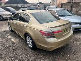 A picture of Honda Accord registered 09