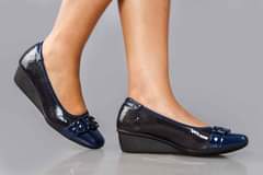 A picture of Roundtoe Wetlook Wedge