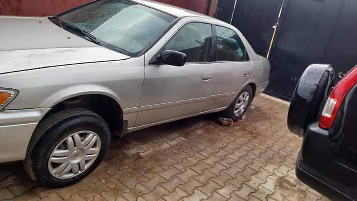 A picture of Used Camry tiny light