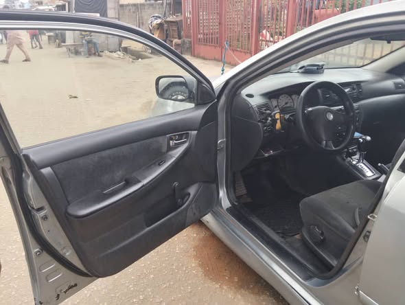 A picture of 2003 Toyota Corolla sport