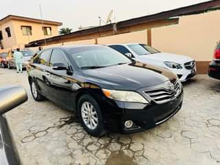 A picture of Clean and Urgent 2010 Toyota Camry XLE
