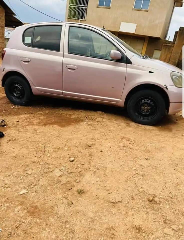 used toyota vits