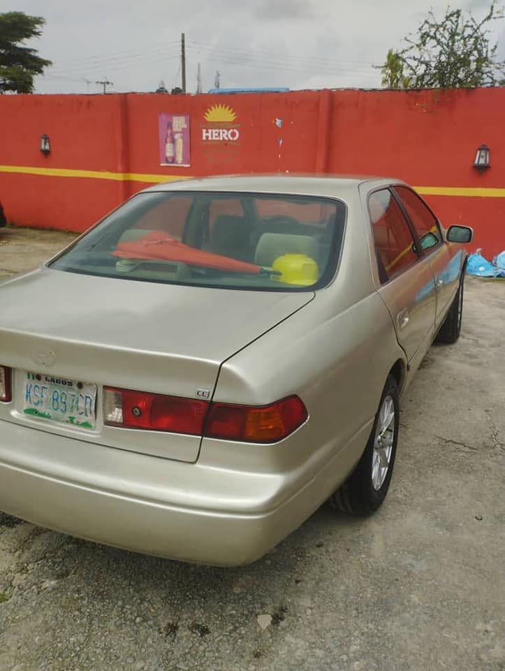 A picture of Camry 2.2