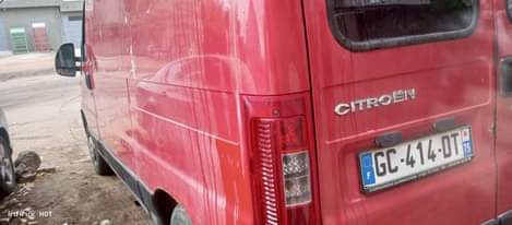 A picture of Citron Jumper van