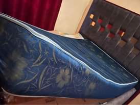A picture of Used Godoro Vita Foam inchi 10 4 kwa 6