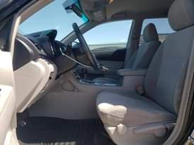 A picture of 2013 Toyota Highlander Successful purchase