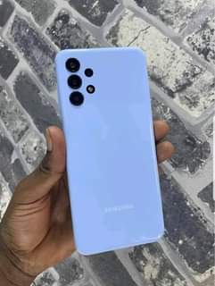 A picture of Samsung Galaxy A13 at 470k With 64Gb storage Call me