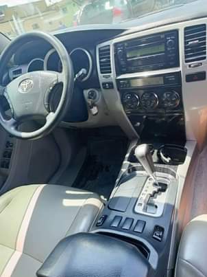 A picture of Toyota 4runner