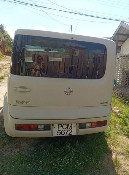 nissan cube