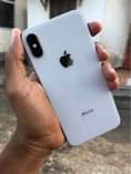 A picture of Iphone X