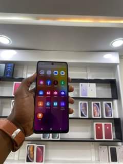 A picture of Samsung Galaxy A71