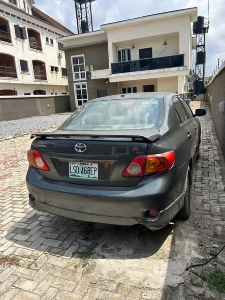 A picture of 2010 TOYOTA CORROLA SPORT