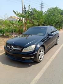 A picture of 2010 Benz C300 2010