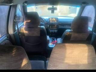 A picture of 2004 Honda CR V 1600000