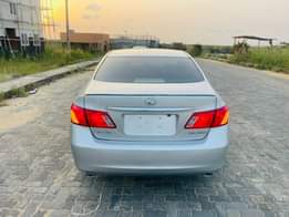 A picture of Registered Lexus Es350 2008 full option with thumb start drive