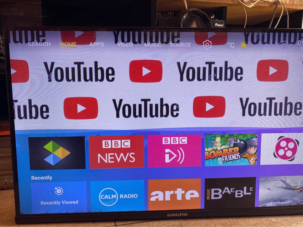 A picture of Globalstar 32inch flameless smart tv Has free to air