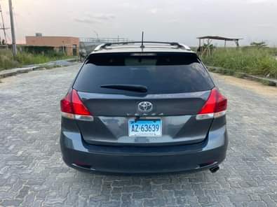 A picture of WOW this one is clean This is few months used