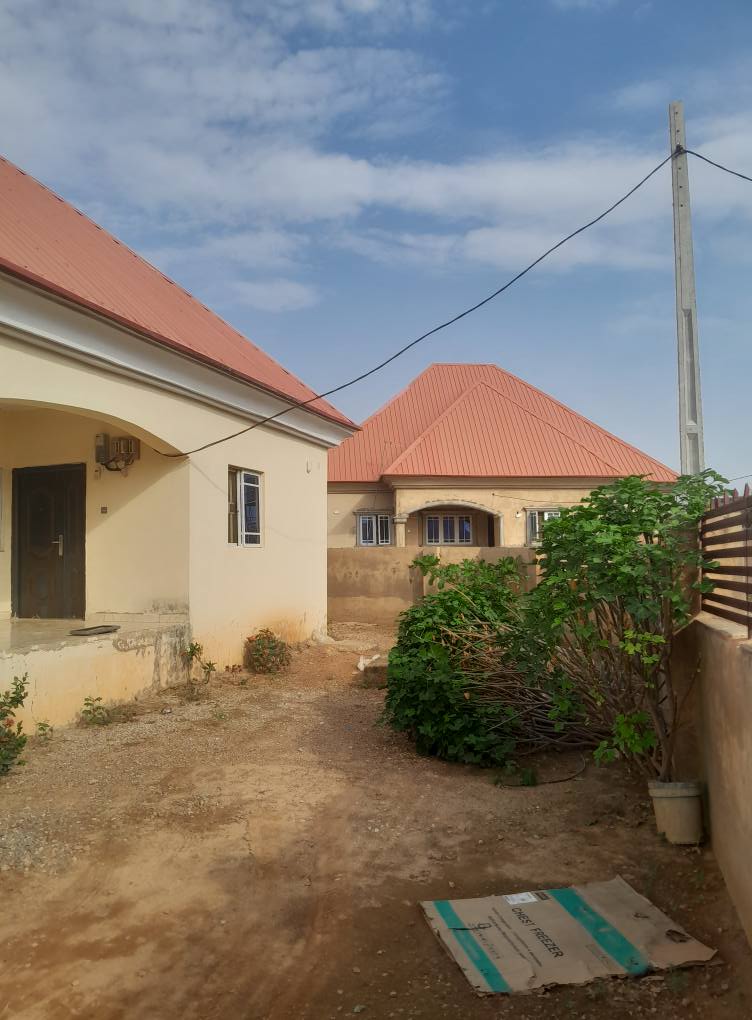 A picture of 3 bedroom flat